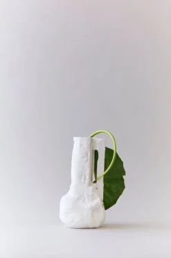 valerie_objects Artifacts vase I, off-white