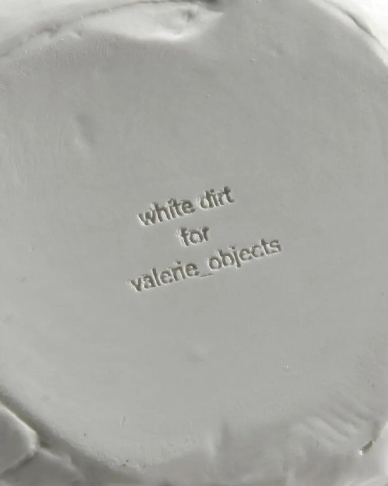 valerie_objects Artifacts vase I, off-white