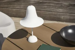 Verpan Pantop Portable table lamp 18 cm, matt white