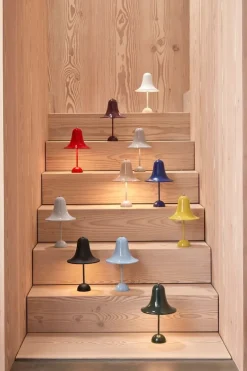 Verpan Pantop Portable table lamp 18 cm, bright red