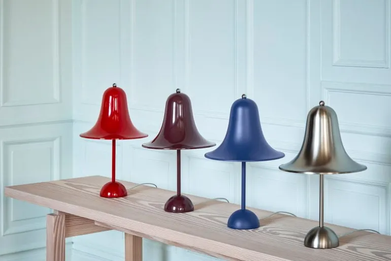 Verpan Pantop table lamp 23 cm, matt classic blue