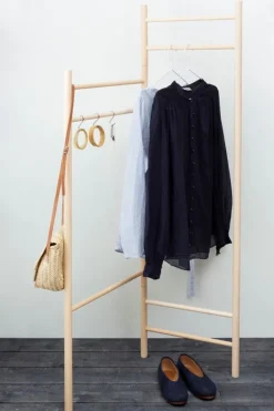 Verso Design Tikas clothes rack, birch