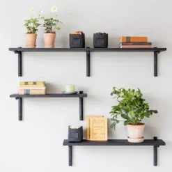 Verso Design Tikas wall shelf, 19 x 60 cm, black