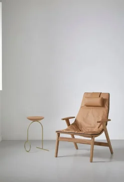 Viccarbe Ace armchair with headrest, matt oak - ochre leather