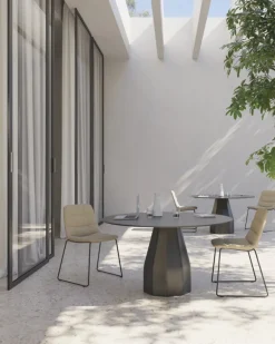 Viccarbe Burin table, 120 cm, black - black laminate