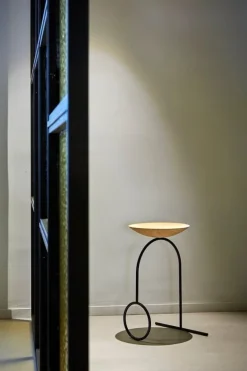 Viccarbe Giro sculpture table, black - matt stained oak