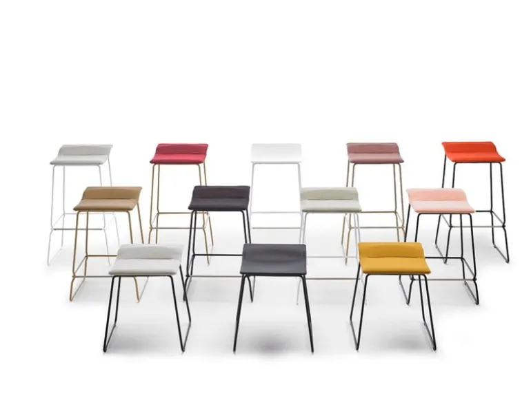 Viccarbe Last Minute stool, medium, white