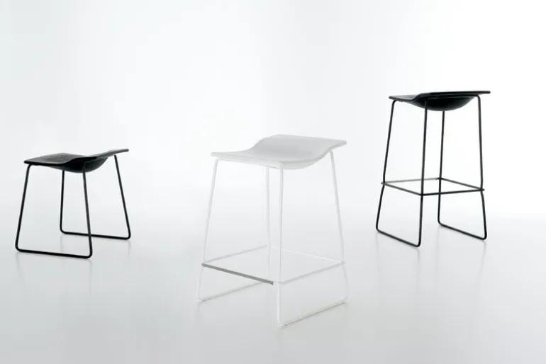 Viccarbe Last Minute stool, medium, black