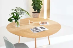 Viccarbe Maarten table, 160 cm, oval, matt oak