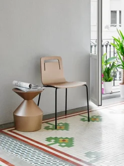 Viccarbe Shape low table O, bronze