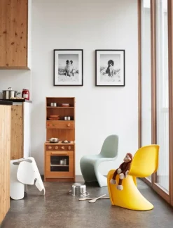Vitra Eames Elephant, white