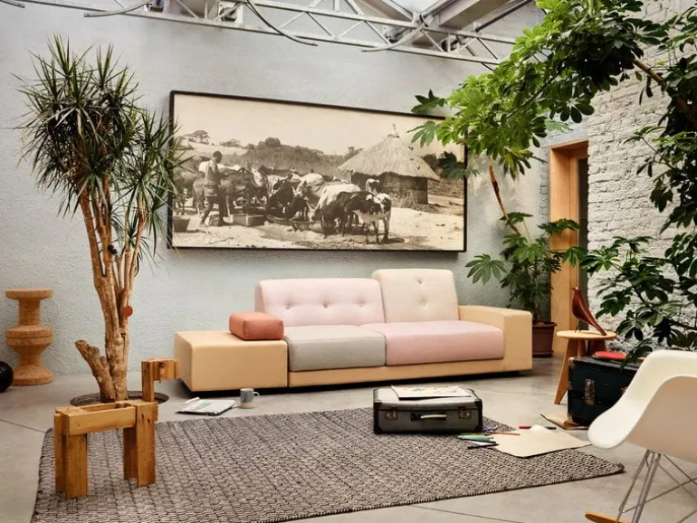 Vitra Eames House Bird, walnut