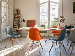 Vitra EM Table 200 x 90 cm, oak - Prouvé Blanc Colombe