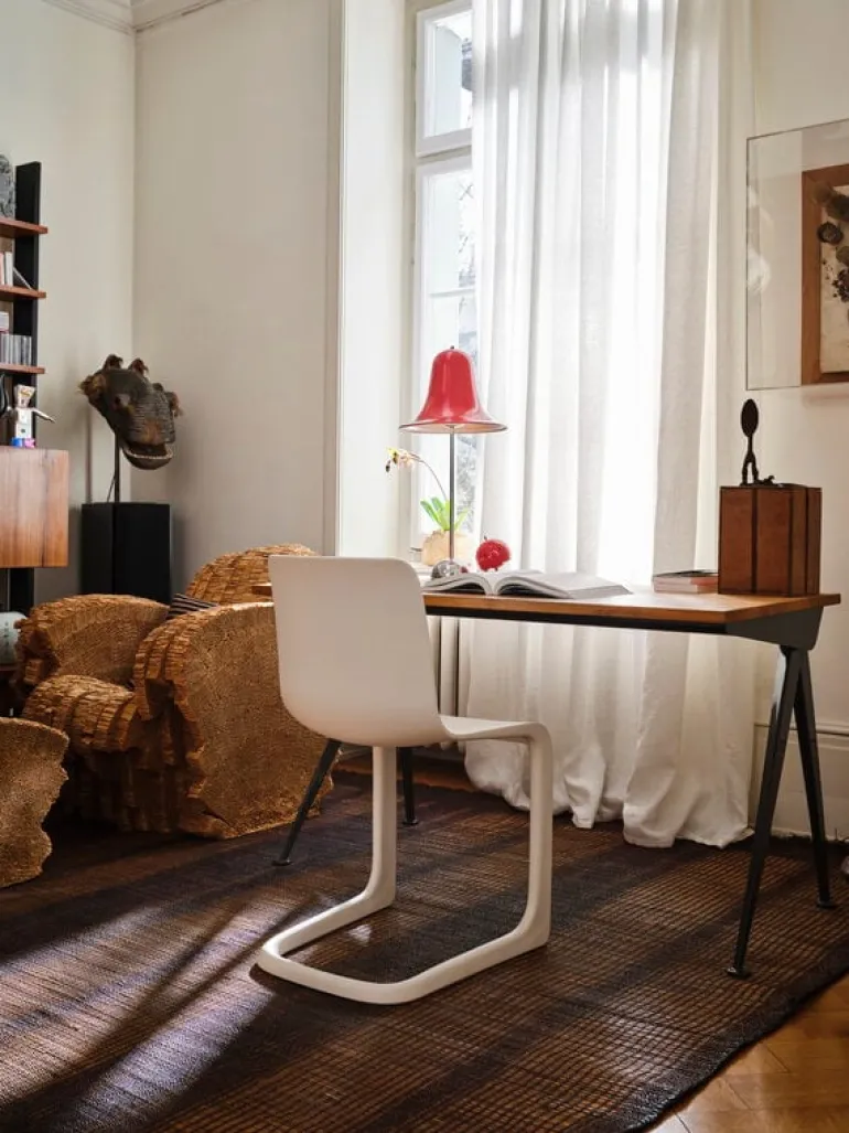 Vitra EVO-C chair, ivory