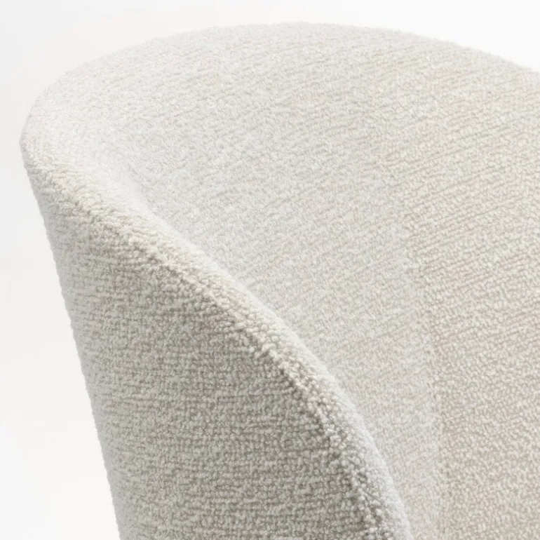 Vitra Mikado side chair, natural oak - Nubia 01 ivory/pearl