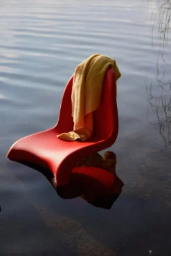 Vitra Panton  chair, classic red