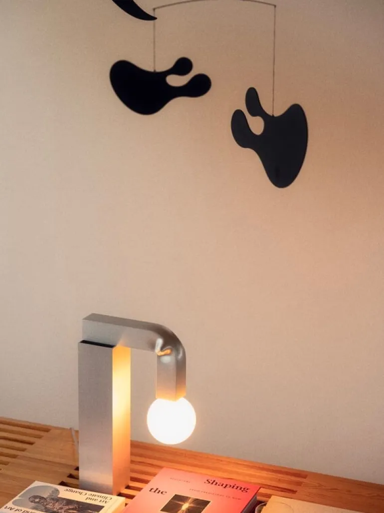 Vitra Plywood Mobile, model B, black