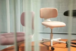 Vitra Rookie task chair, pale rose melange - light grey