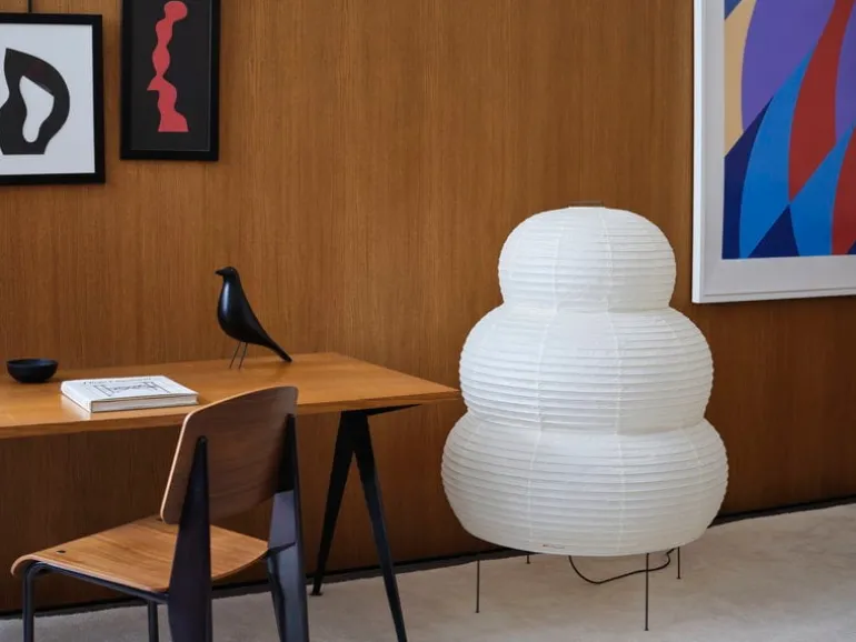 Vitra Standard chair, deep black - oak