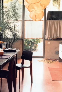 Vitra Standard SP chair, Japanese red - deep black