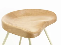 Vitra Tabouret 307 stool, natural oak