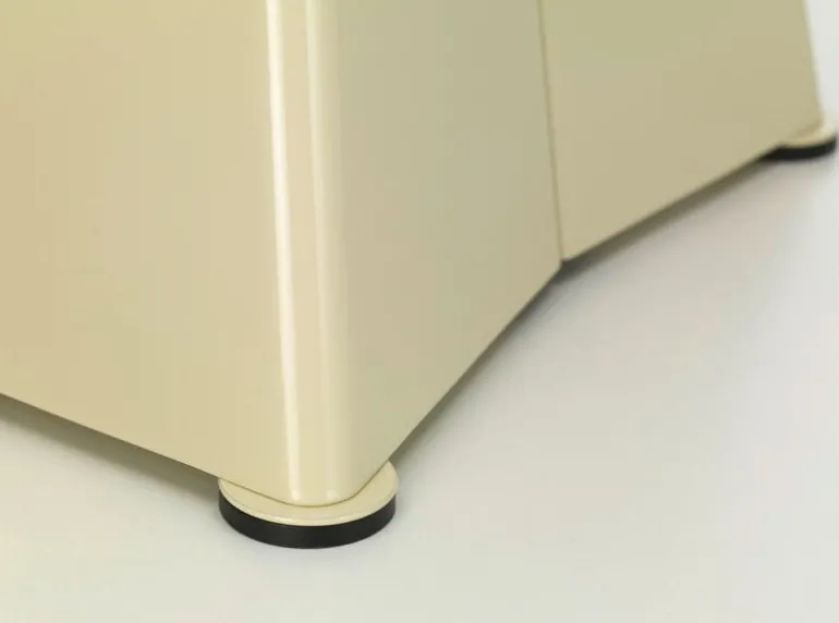 Vitra Tabouret Métallique stool, Prouvé Blanc Colombe