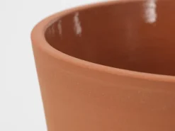 Vitra Terracotta pot, M, terracotta