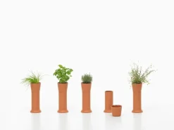 Vitra Terracotta pot, XS, terracotta