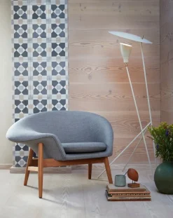 Warm Nordic Beak Bird, Lazy Snipe, oak