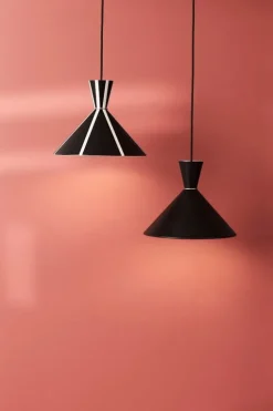 Warm Nordic Bloom pendant, black