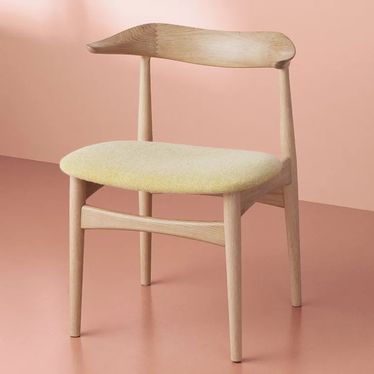 Warm Nordic Cow Horn chair, oiled oak - vanilla