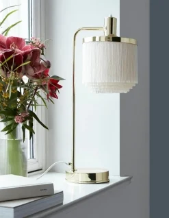 Warm Nordic Fringe table lamp, cream white