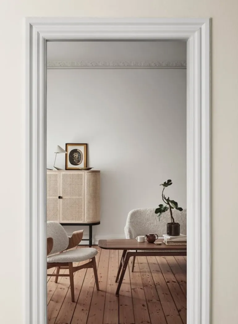 Warm Nordic Surfboard coffee table, walnut