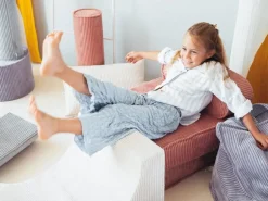 Wigiwama Flip chair, pink mousse