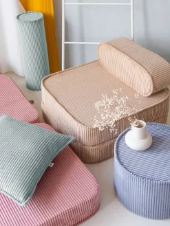 Wigiwama Flip chair, pink mousse