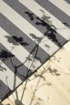 Woodnotes Big Stripe In-Out rug, melange grey - light sand