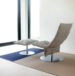 Woodnotes K chair, narrow, swivel plate base, stone/white