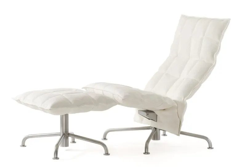 Woodnotes K chair, narrow, swivel star base, white