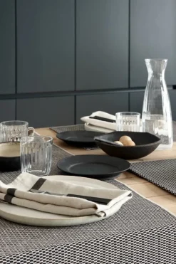 Woodnotes Morning table runner, 35 x 120 cm, black - stone