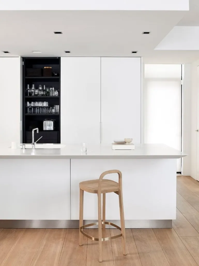 Woodnotes Siro+ bar stool 65 cm, oak