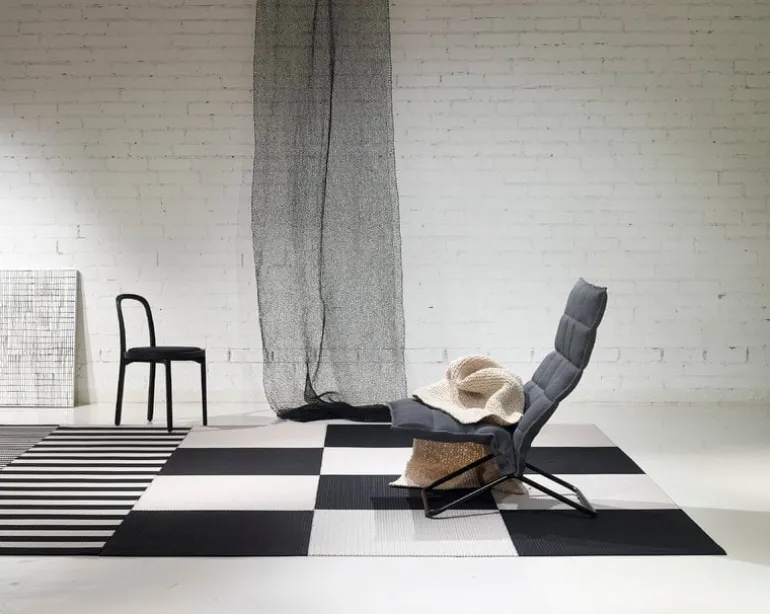 Woodnotes Siro+ chair, black - black leather