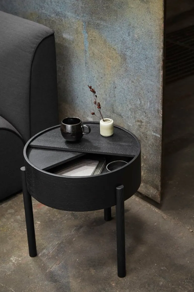 Woud Arc side table, black painted ash