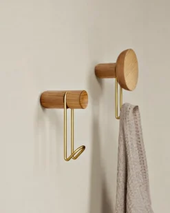 Woud Around wall hanger, small, white pigmented oak - brass