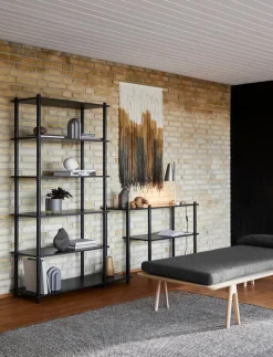 Woud Cono table lamp, satin