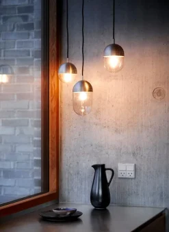 Woud Dot pendant, M, satin