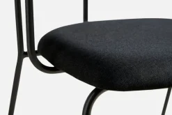 Woud Frame chair, black - black Davis Sawana 14