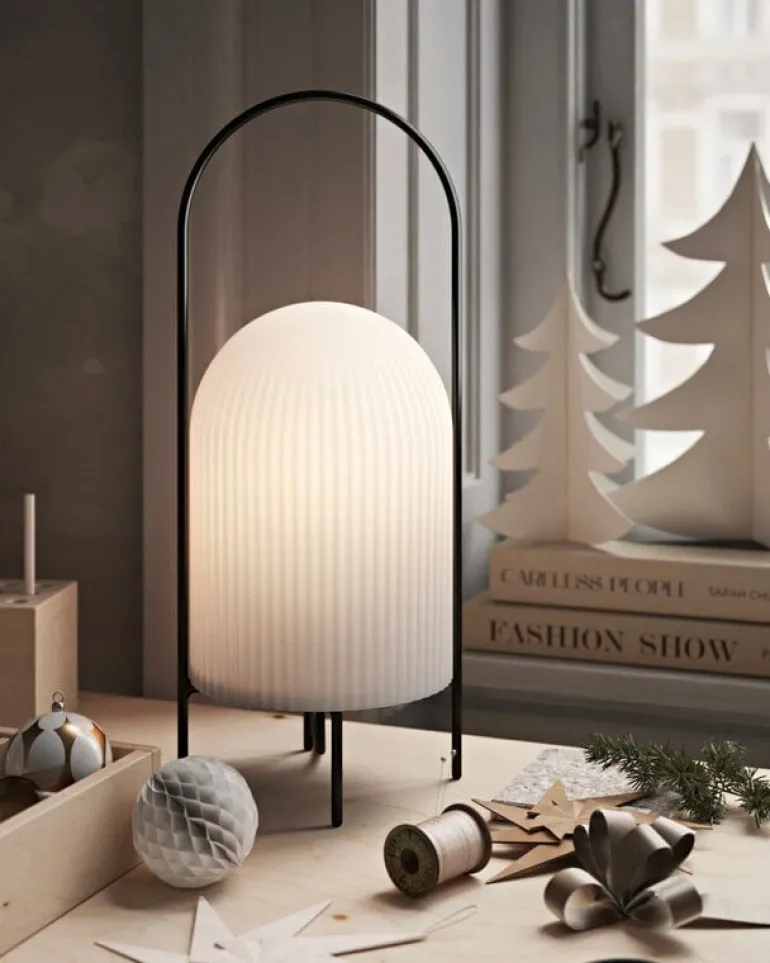 Woud Ghost table lamp