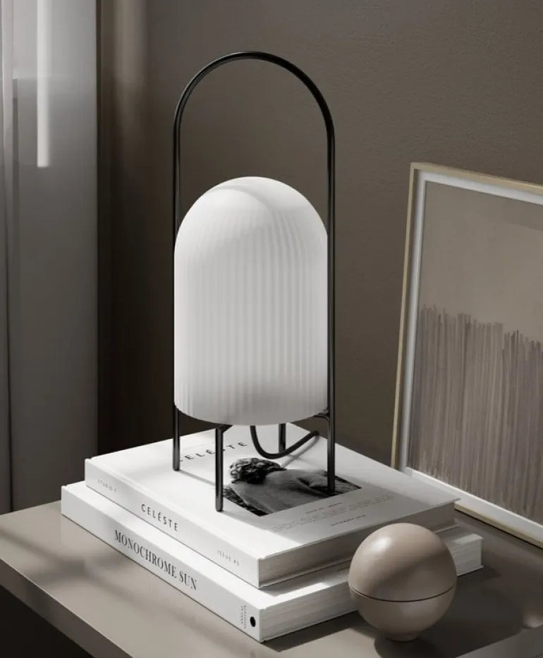 Woud Ghost table lamp