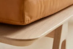 Woud Level daybed, white pigmented oak - cognac leather Envy