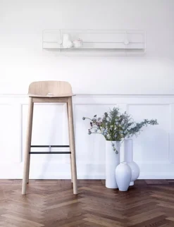 Woud Mono bar stool 65 cm, oak